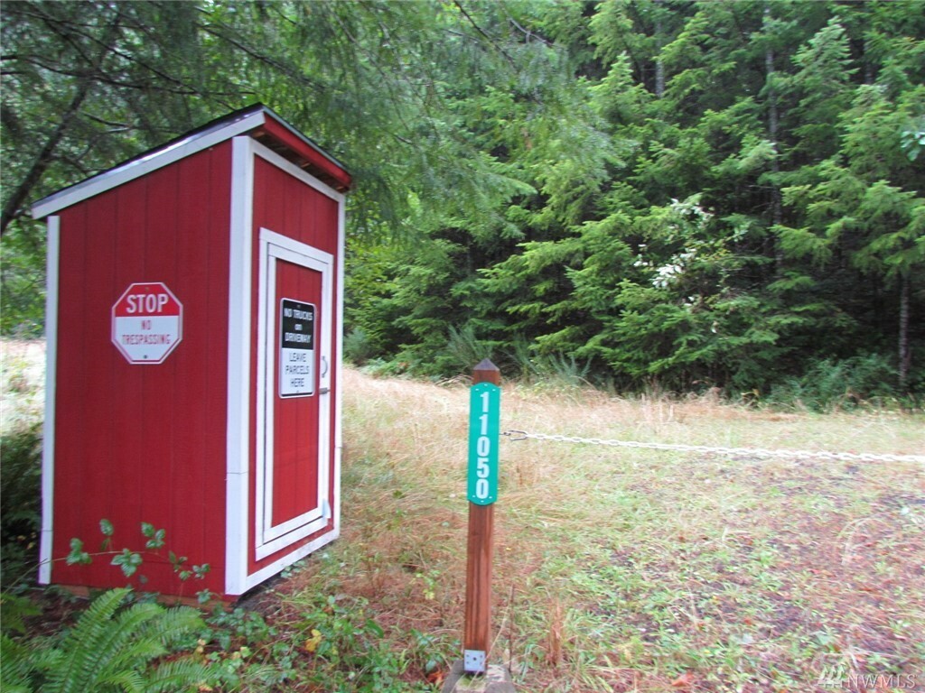 Property Photo:  11050 Lewis River Rd  WA 98603 