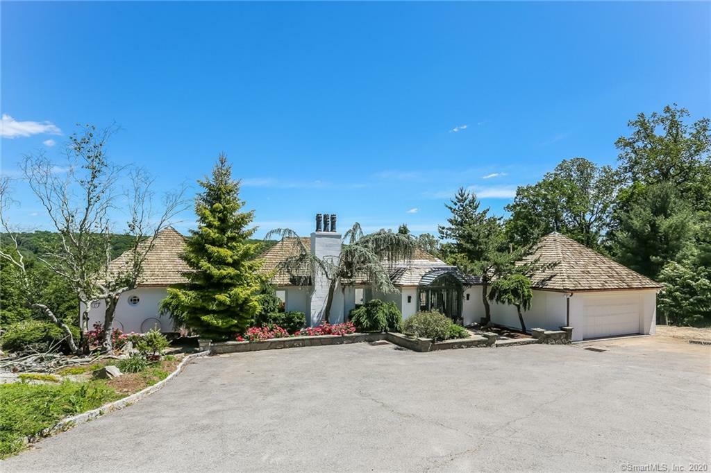 Property Photo: 18 Dogwood Lane CT 06883