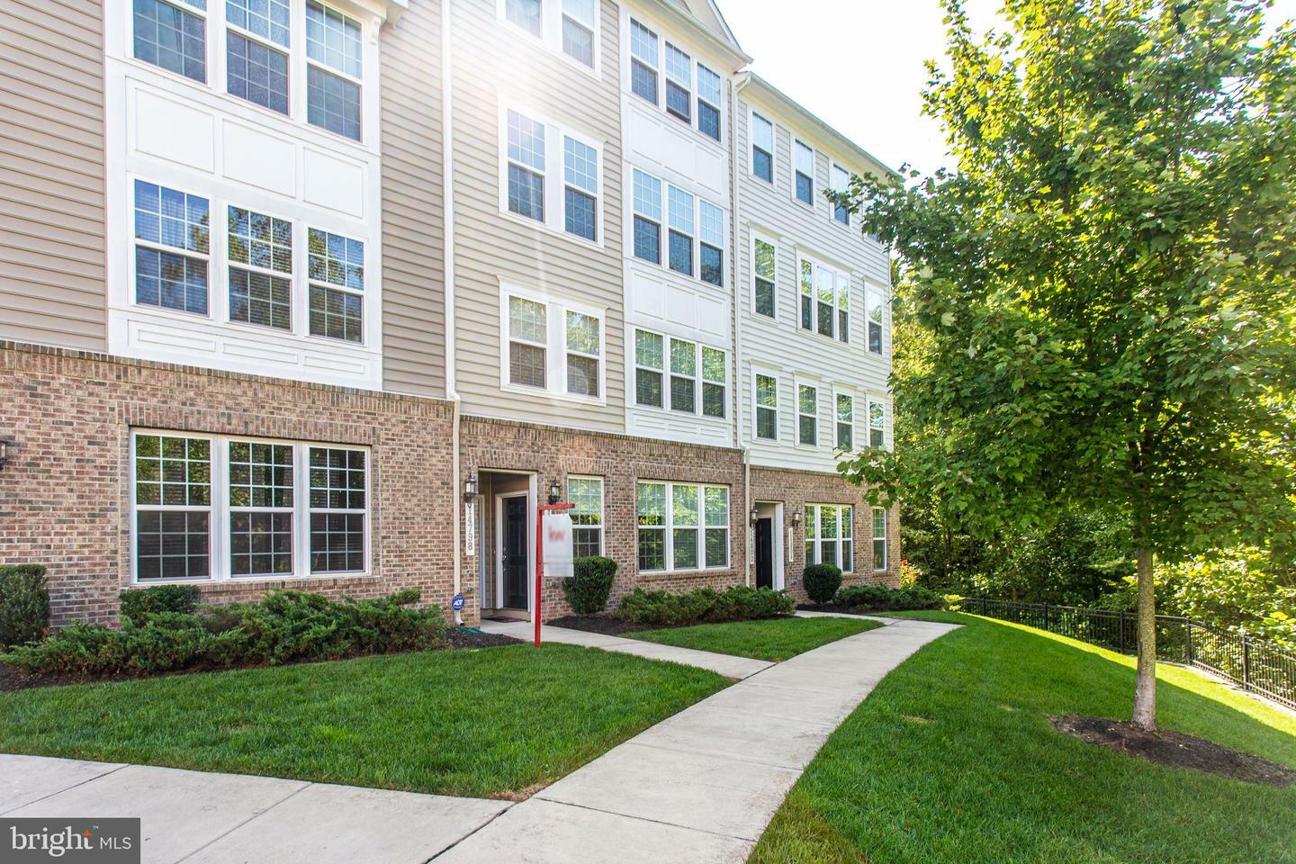Property Photo:  14798 Mason Creek Circle  VA 22191 