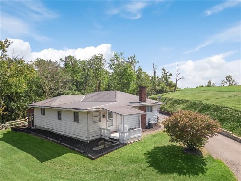 Property Photo:  195 New Bethlehem Church Rd  PA 15001 