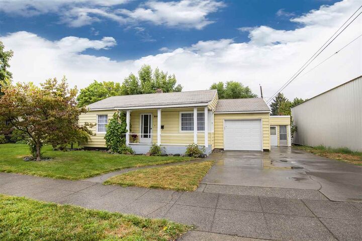 2811 E Nora Ave  Spokane WA 99207 photo