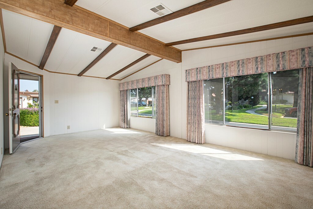 Property Photo:  1220 Johnson Drive 20  CA 93003 