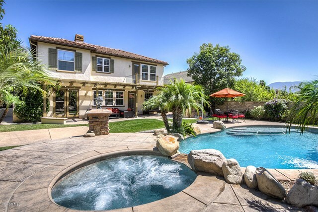 Property Photo:  87 Via Mirabella  CA 91320 