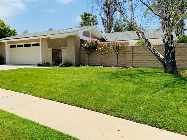 Property Photo:  6602 Smoketree Avenue  CA 91377 