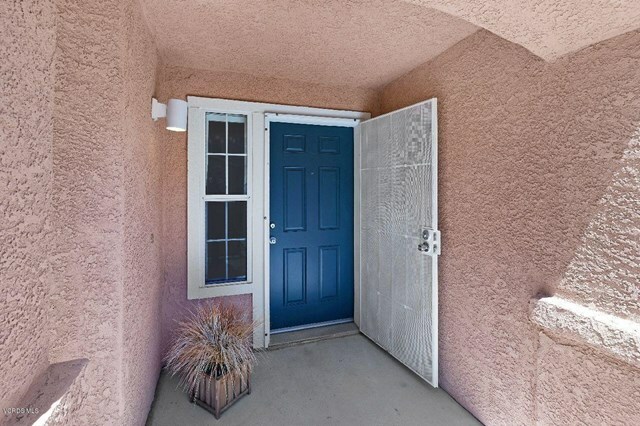 Property Photo:  1212 Nautical Way  CA 93030 