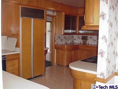 Property Photo:  2290 S Oak Knoll  CA 91108 
