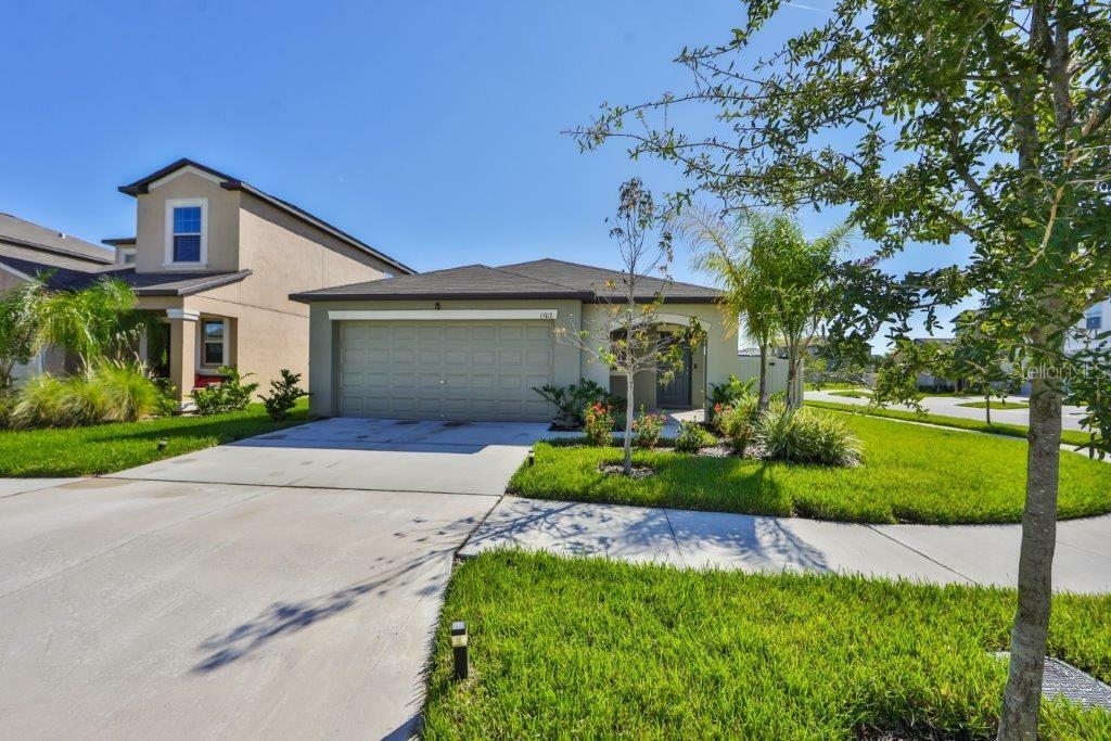 Property Photo: 15712 Greenleaf Bay Street FL 33573