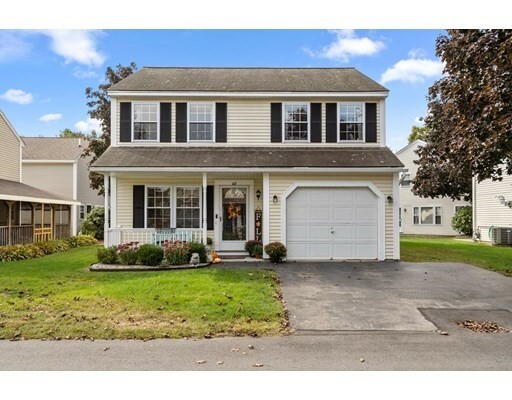 Property Photo: 40 Primrose Cir 40 MA 01876