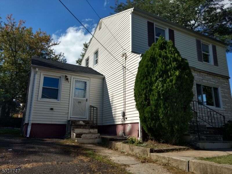 Property Photo: 1115 Rahway Ave NJ 07001