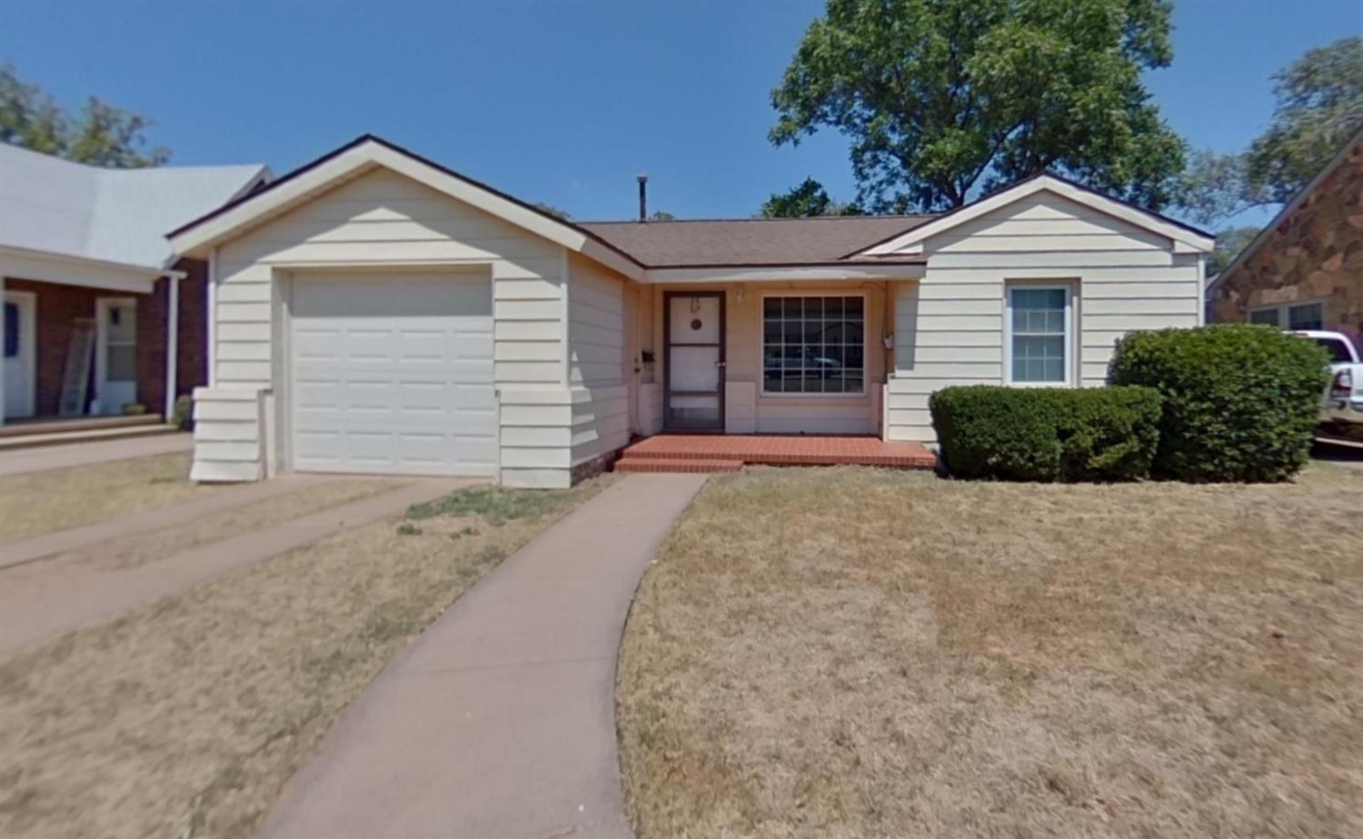 Property Photo: 2826 24th Street TX 79410