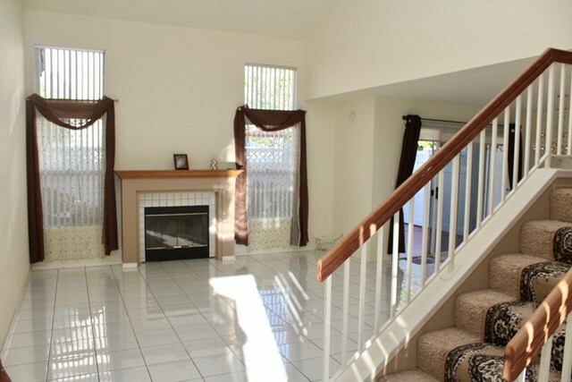 Property Photo:  574 Madrina Place  CA 93030 