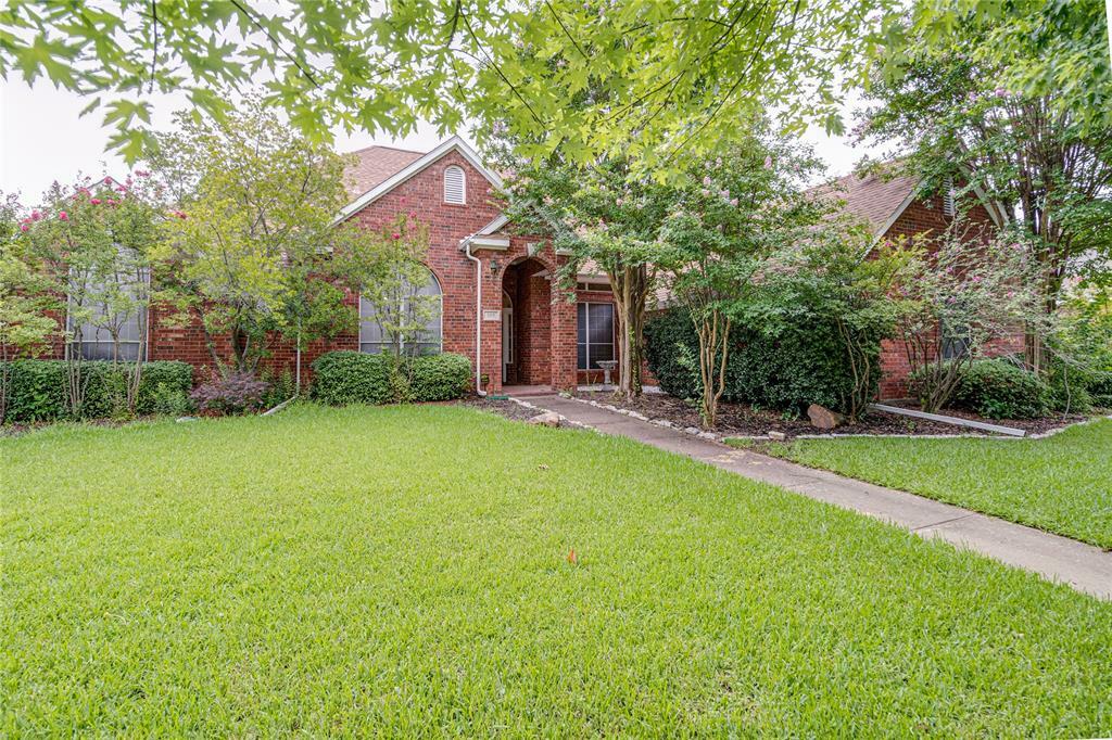 Property Photo:  109 Killdeer Court  TX 76092 