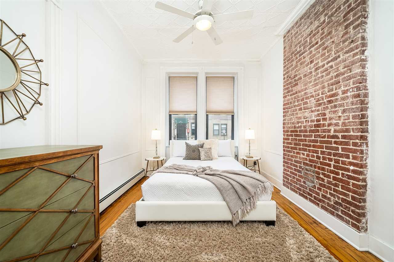 Property Photo:  839 Willow Ave 1L  NJ 07030 