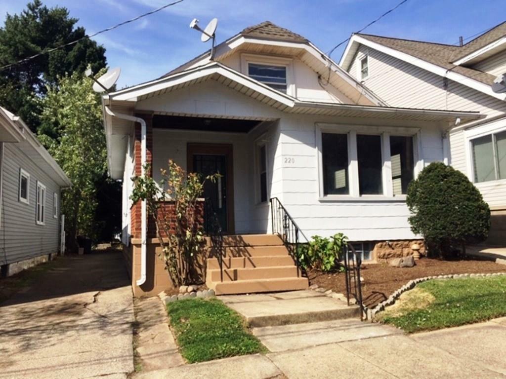 Property Photo:  220 E 32nd Street  PA 16504 