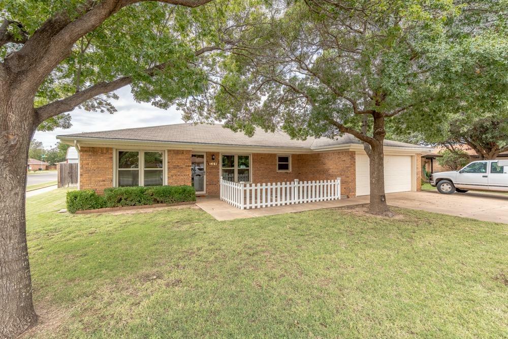 Property Photo:  509 N Homestead Avenue  TX 79416 