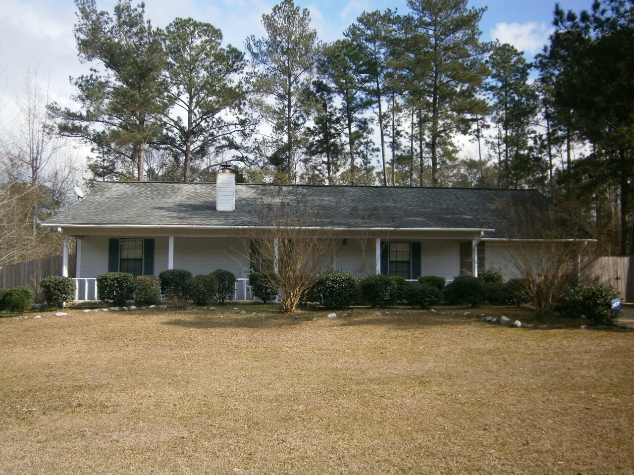 Property Photo:  402 Lemoyne Ave.  MS 39402 