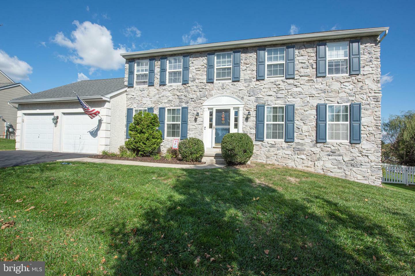 Property Photo:  1129 Bateman Drive  PA 19460 