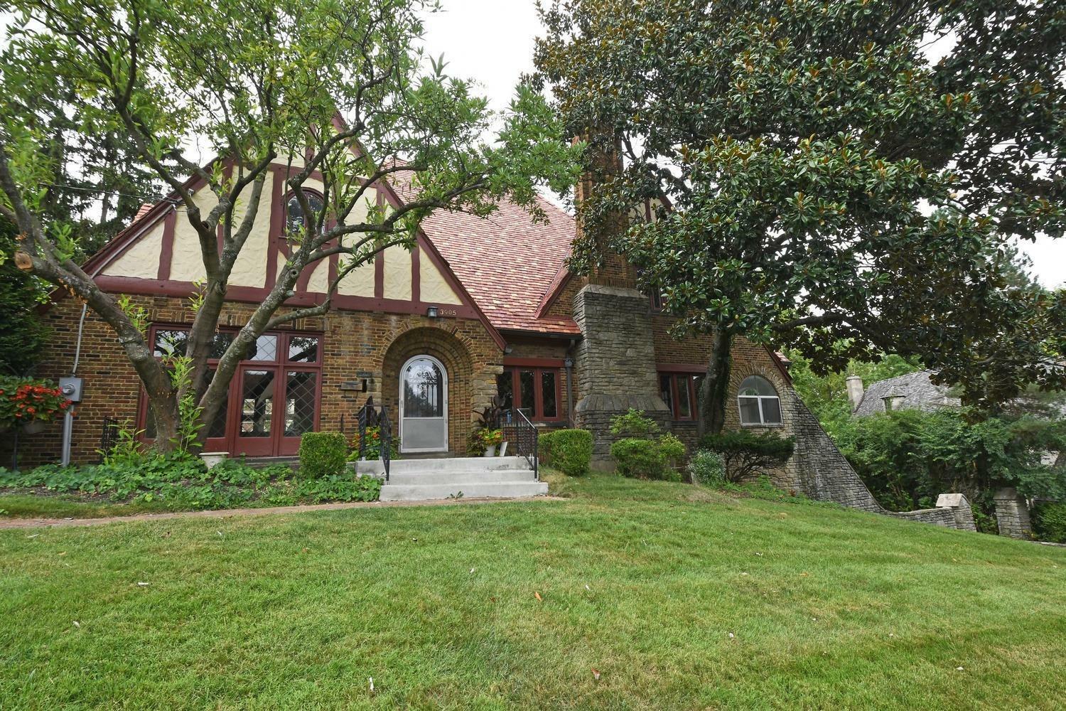 Property Photo: 3905 Leyman Dr OH 45229