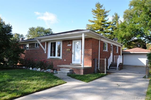 23929 Grunalt Avenue  Warren MI 48091 photo