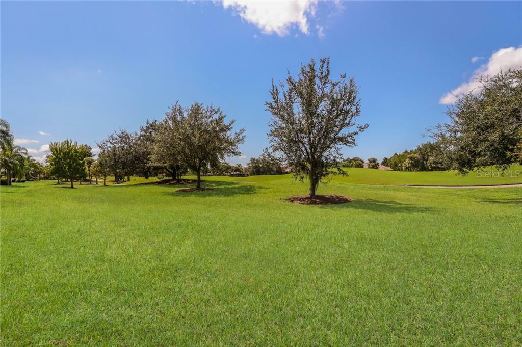 Property Photo:  7308 Riviera Cove  FL 34202 