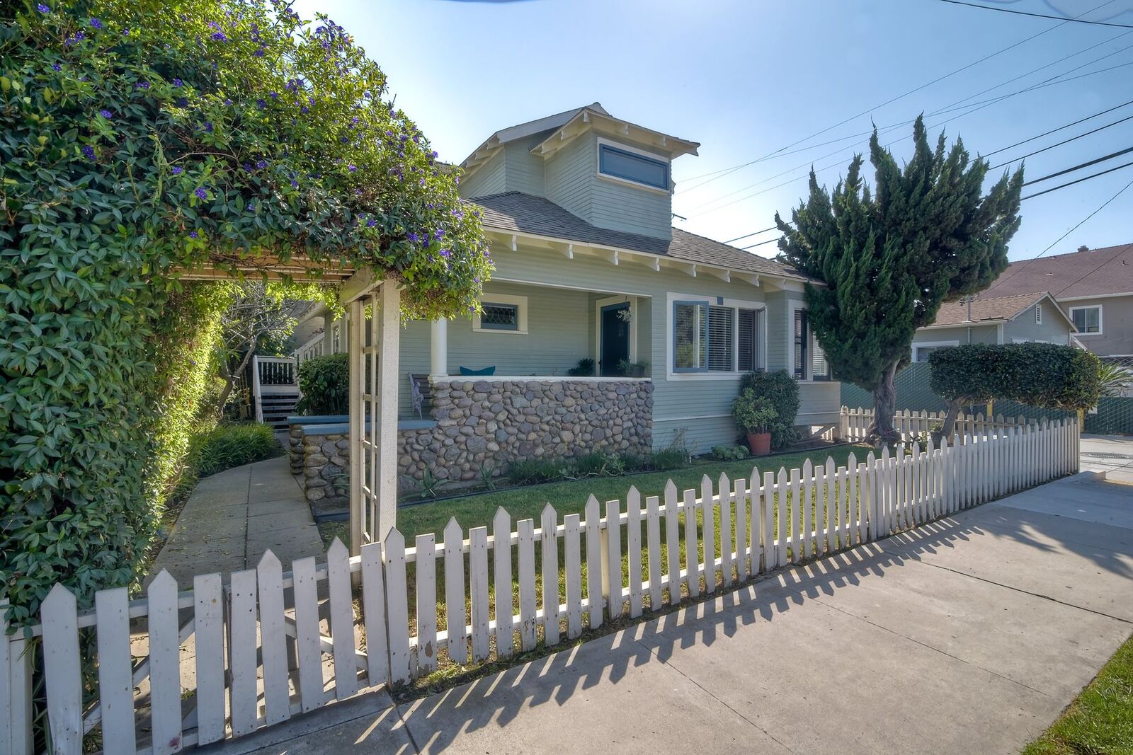 Property Photo: 1727 Adams Avenue CA 92116