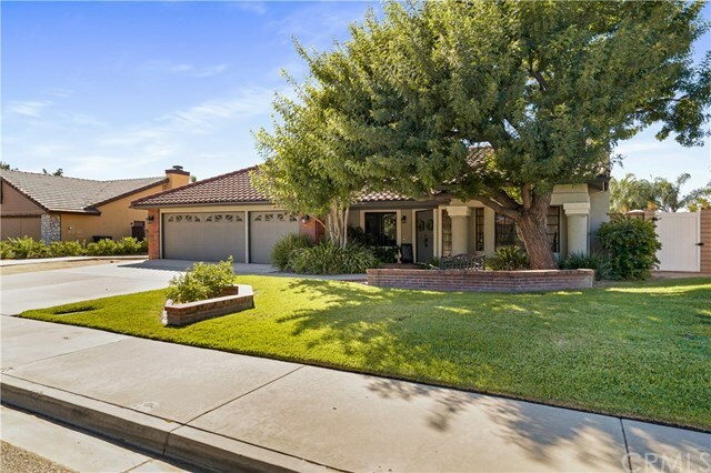 Property Photo: 7185 Mission Grove CA 92506