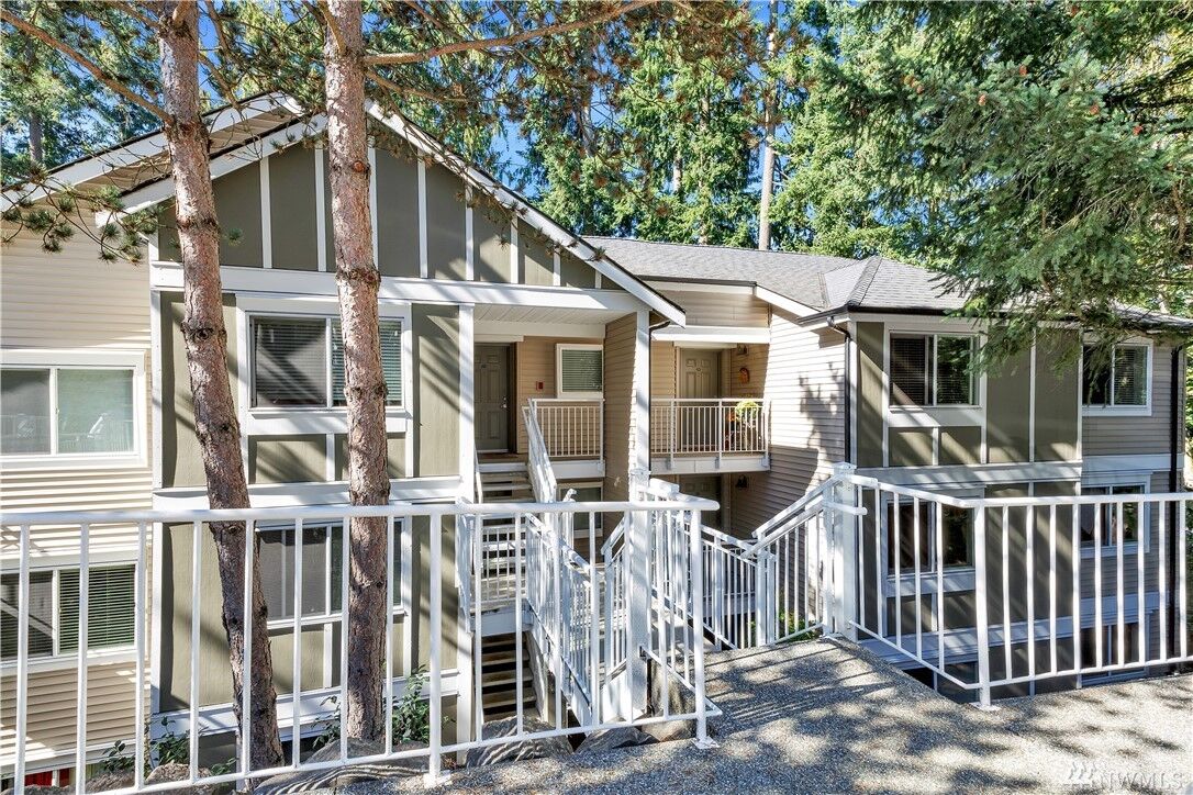 Property Photo: 16101 Bothell Everett Hwy E307 WA 98012