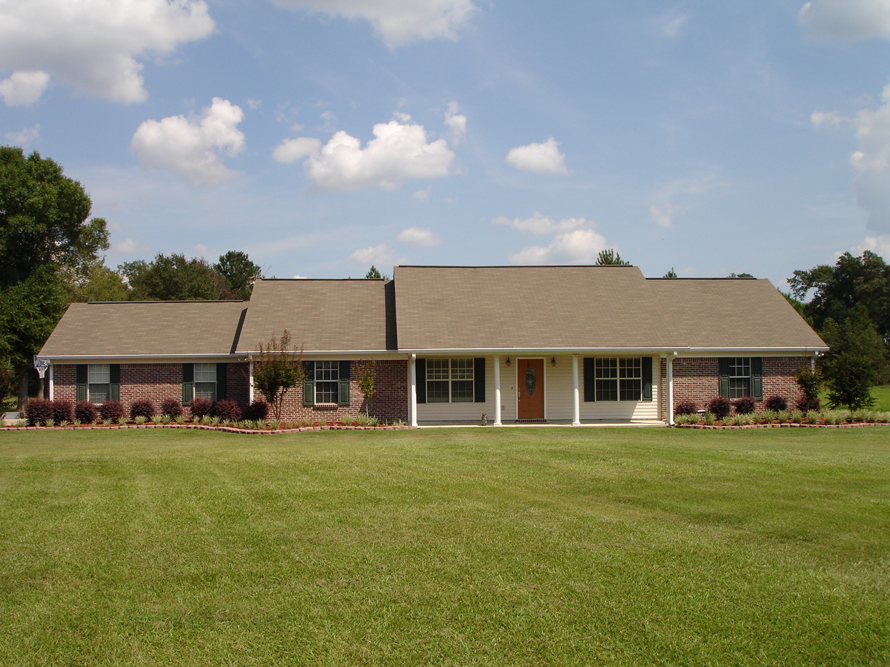 Property Photo:  37 Roy Spiers Rd.  MS 39465 