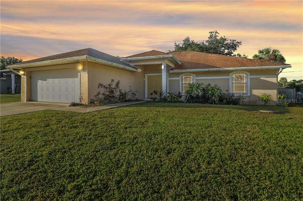 Property Photo:  2379 Alda Lane  FL 33952 