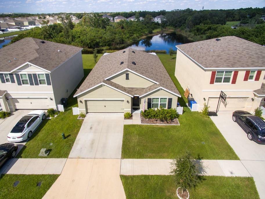 Property Photo:  8216 Bilston Village Lane  FL 33534 