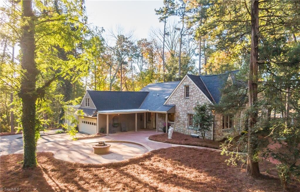 Property Photo:  1515 Johnsontown Road  NC 27360 