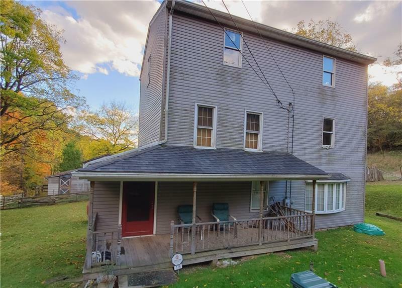 Property Photo: 179 Upper Heckman Rd PA 15137