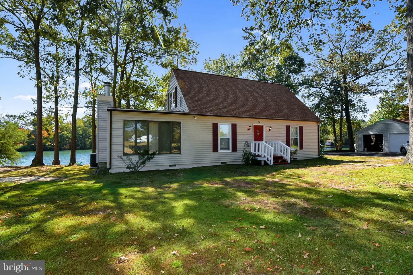 Property Photo:  1096 S Glebe  VA 22520 