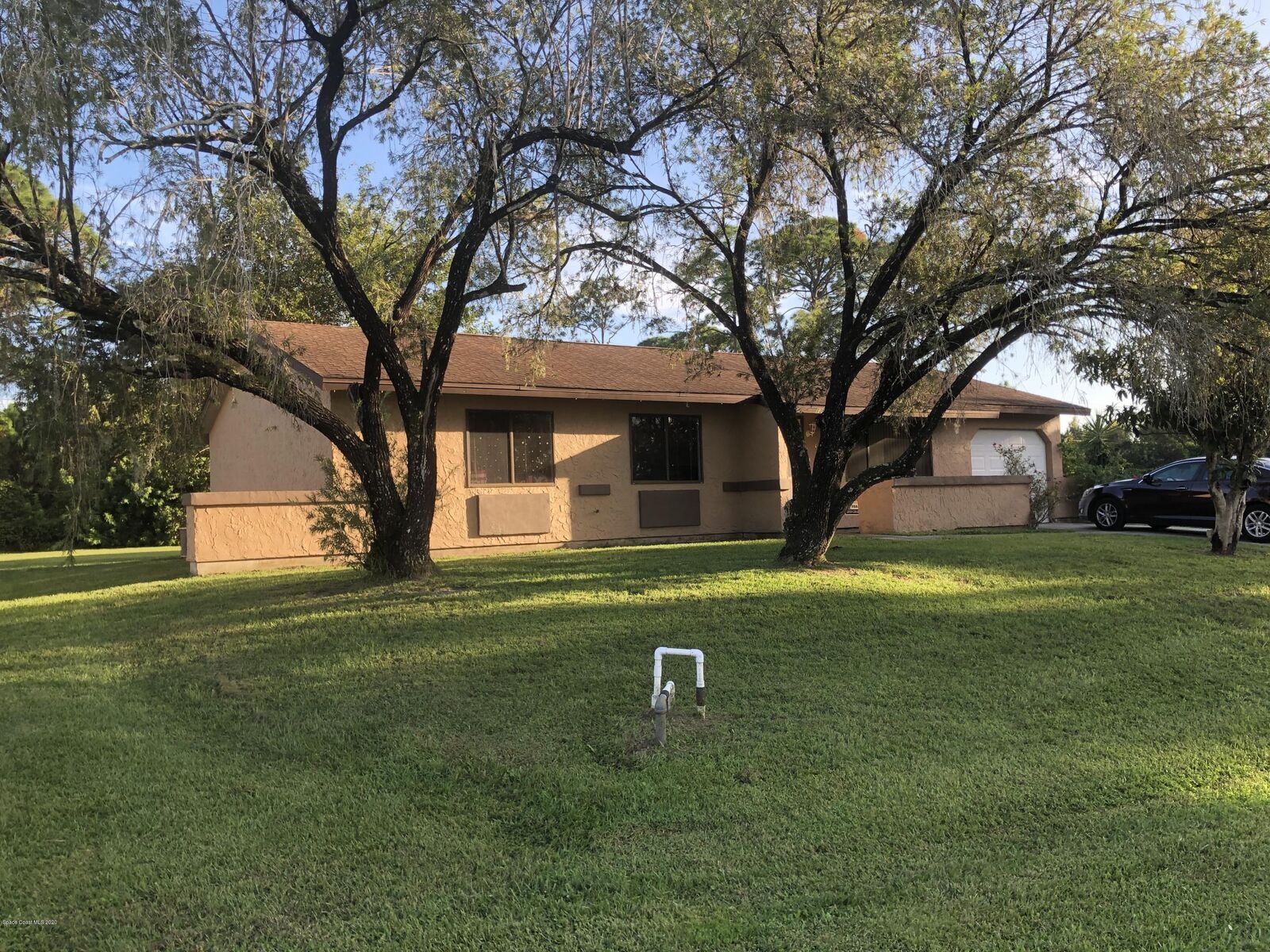 Property Photo:  1366 SE Valerius Street SE  FL 32909 