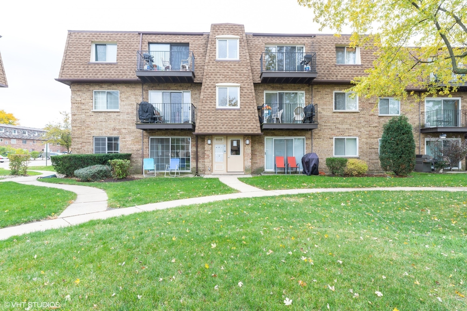 Property Photo:  9426 Bay Colony Drive 1E  IL 60016 