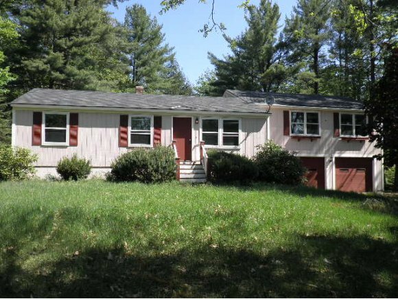 Property Photo:  221 Chester Rd  NH 03044 