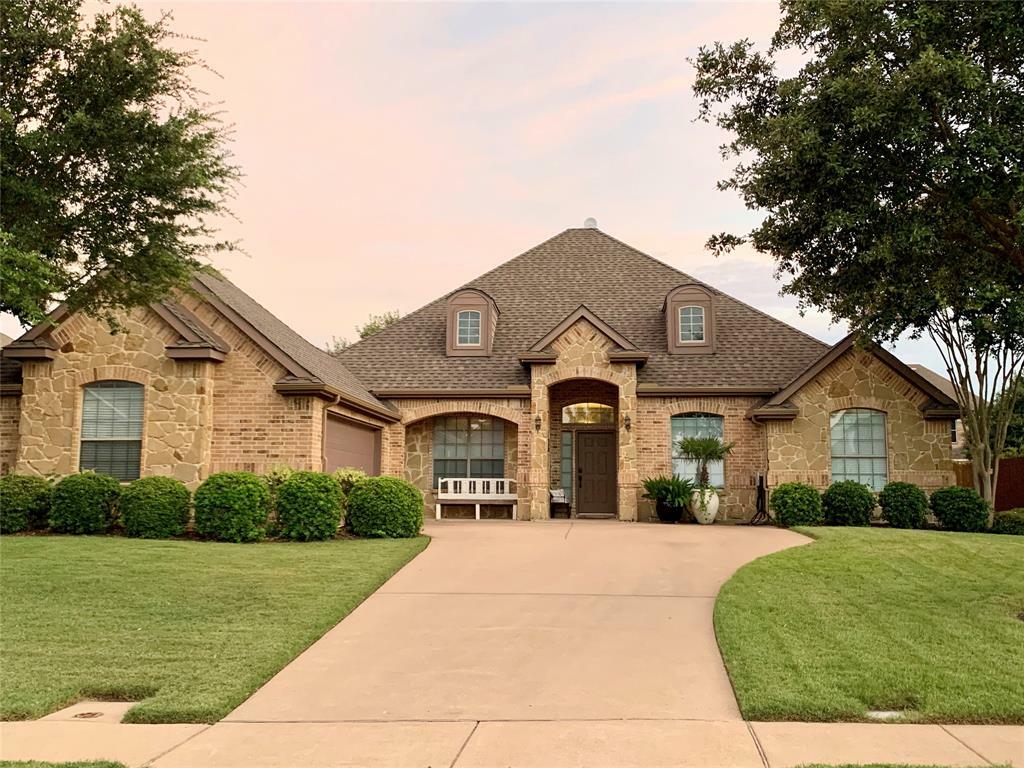 Property Photo:  2610 Tall Meadows Drive  TX 76065 