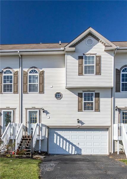 Property Photo: 129 Cathedral Ct PA 15106