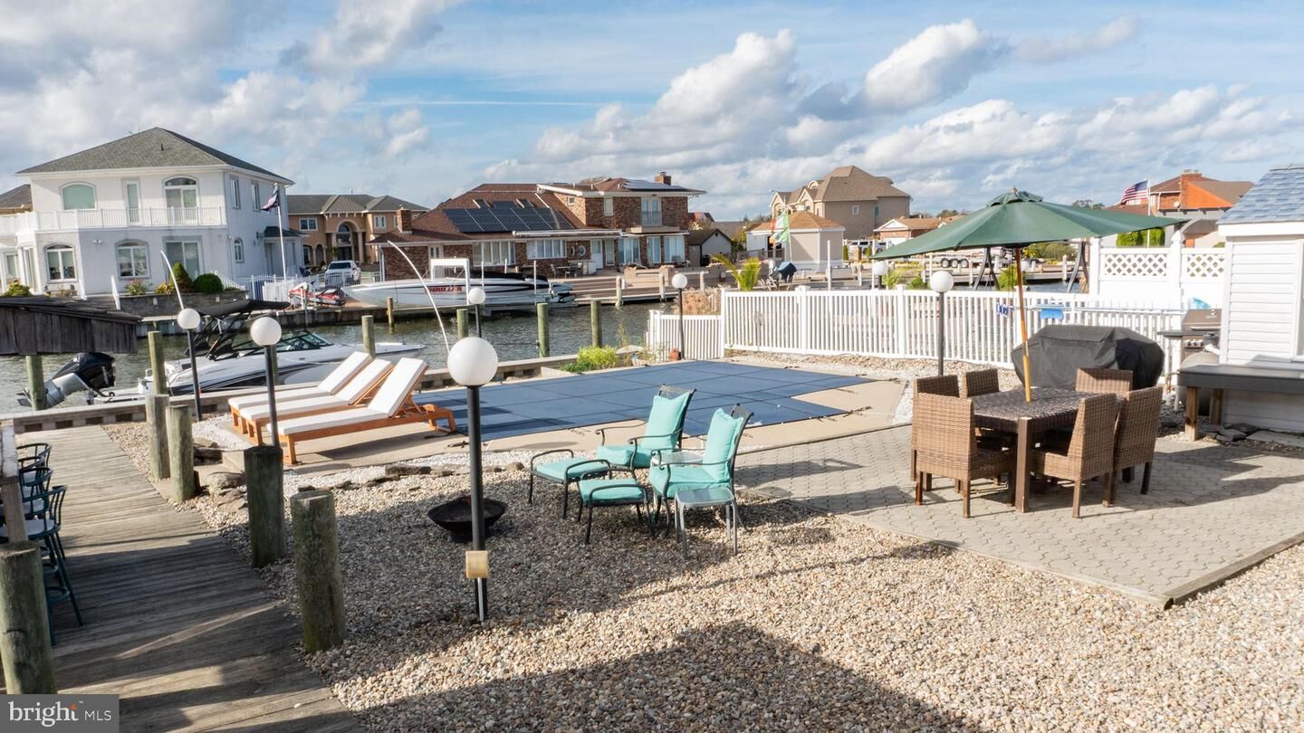 Property Photo:  272 S Shore Drive  NJ 08753 