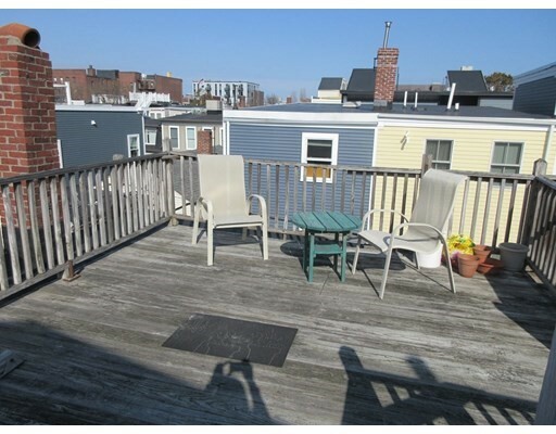 Property Photo:  296 West 5th Street 3  MA 02127 