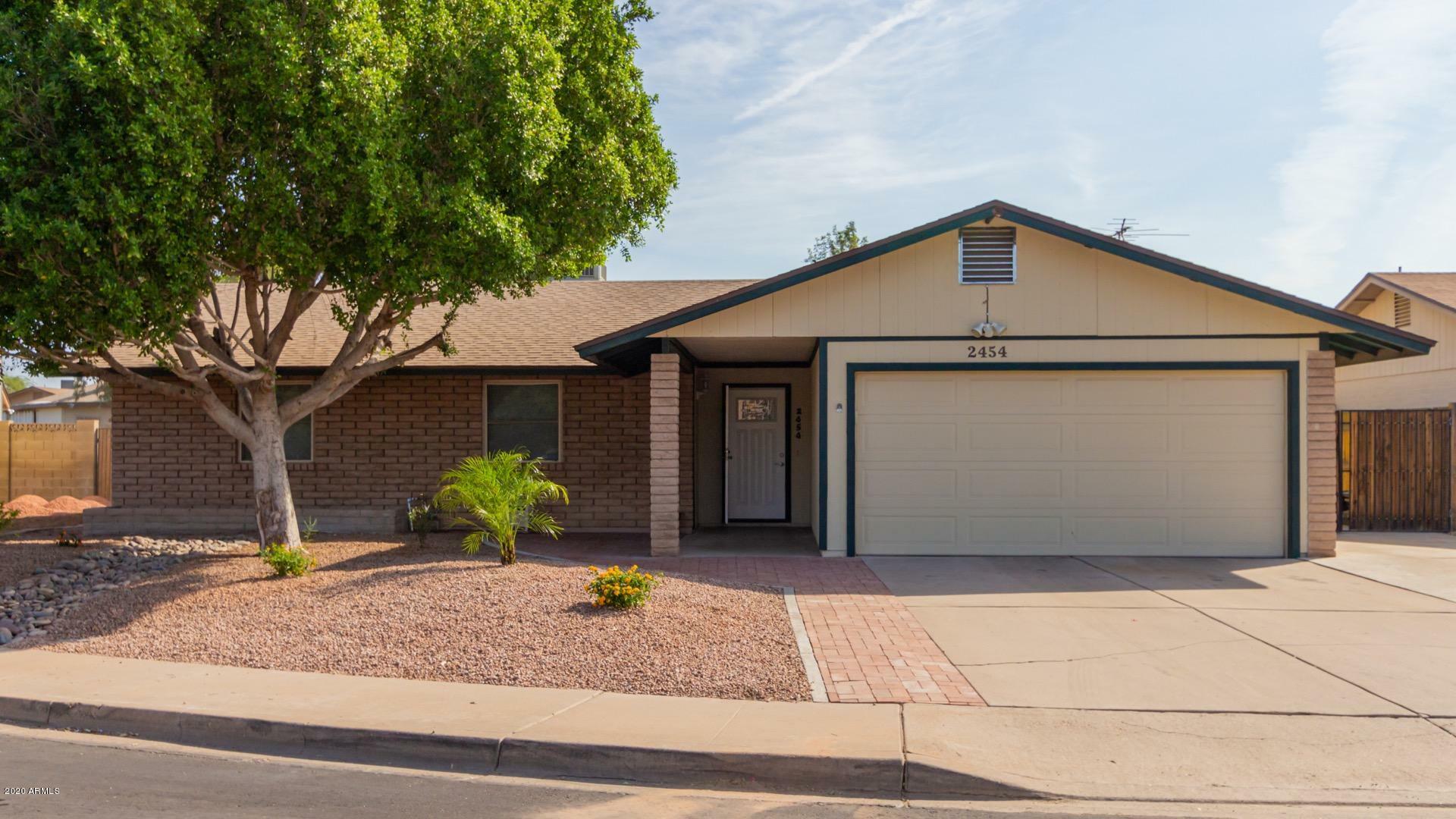 Property Photo:  2454 E Javelina Avenue  AZ 85204 