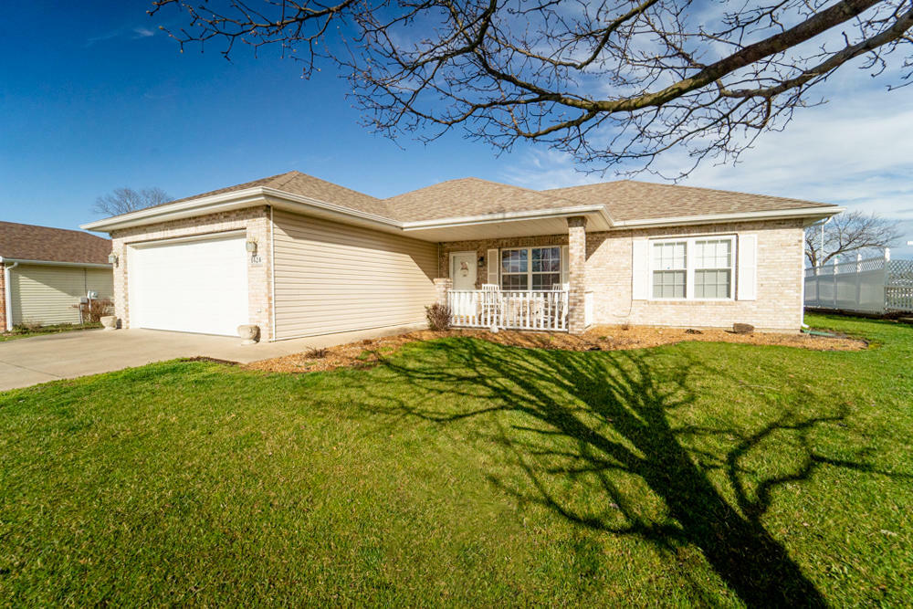 Property Photo:  1424 Erik Pl  MO 65251 