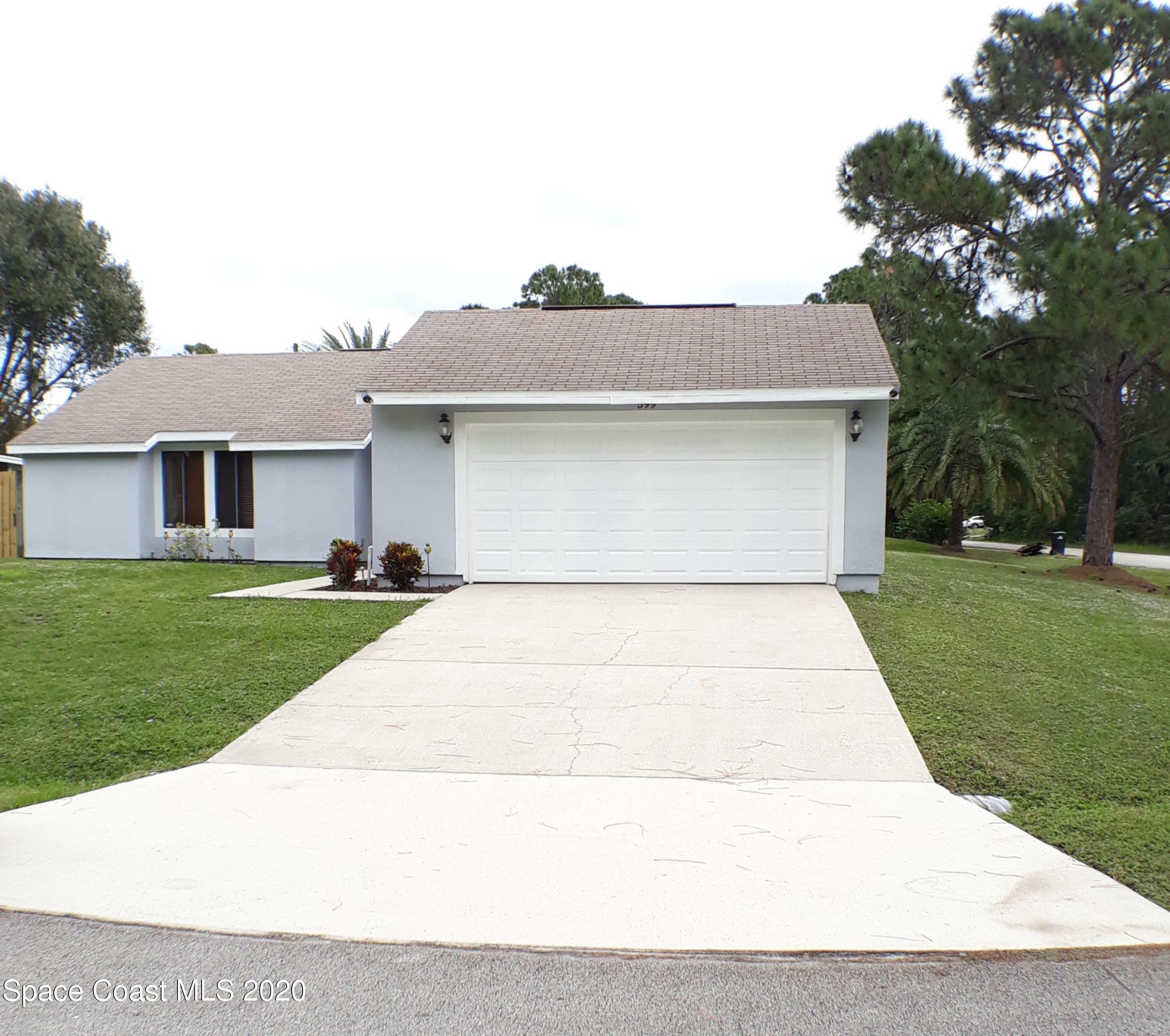 Property Photo:  599 Howe Avenue SE  FL 32909 