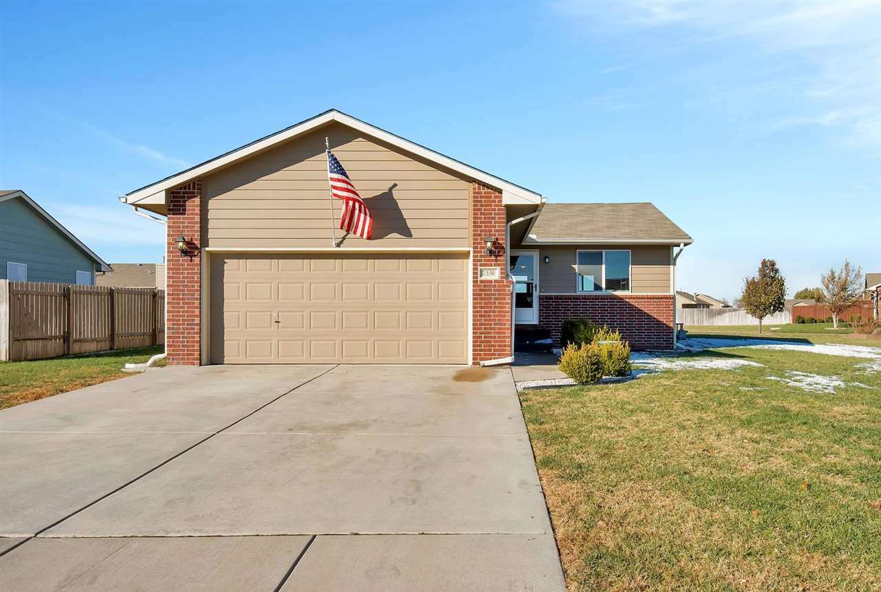 Property Photo:  2350 S Wheatland Ct  KS 67235-4119 