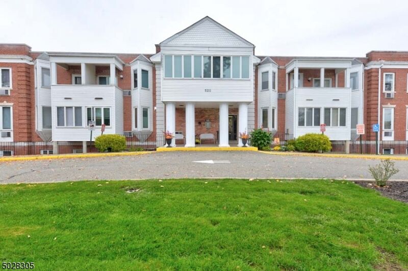 Property Photo: 520 Newark Pompton Turnpike 203 NJ 07444