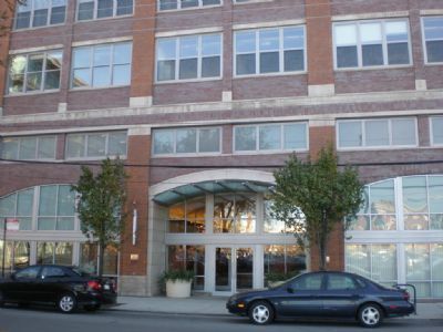 Property Photo: 933 W Van Buren Street 724 IL 60607