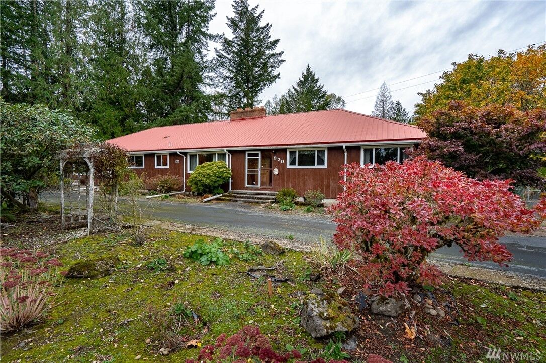Property Photo: 920 Byham WA 98596