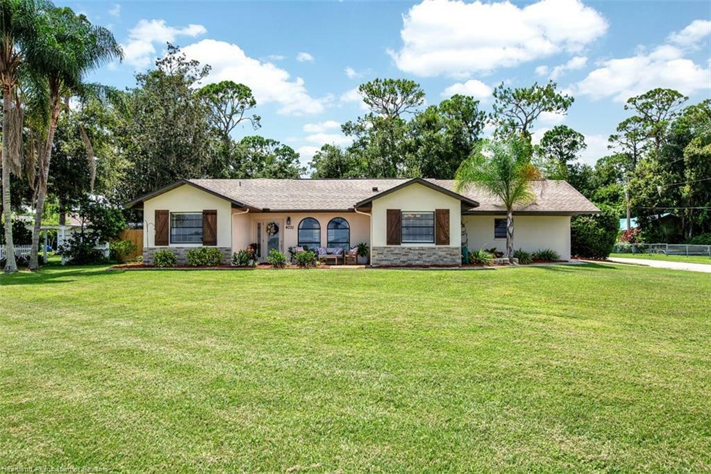 Property Photo:  4070 Lakeview Drive  FL 33870 