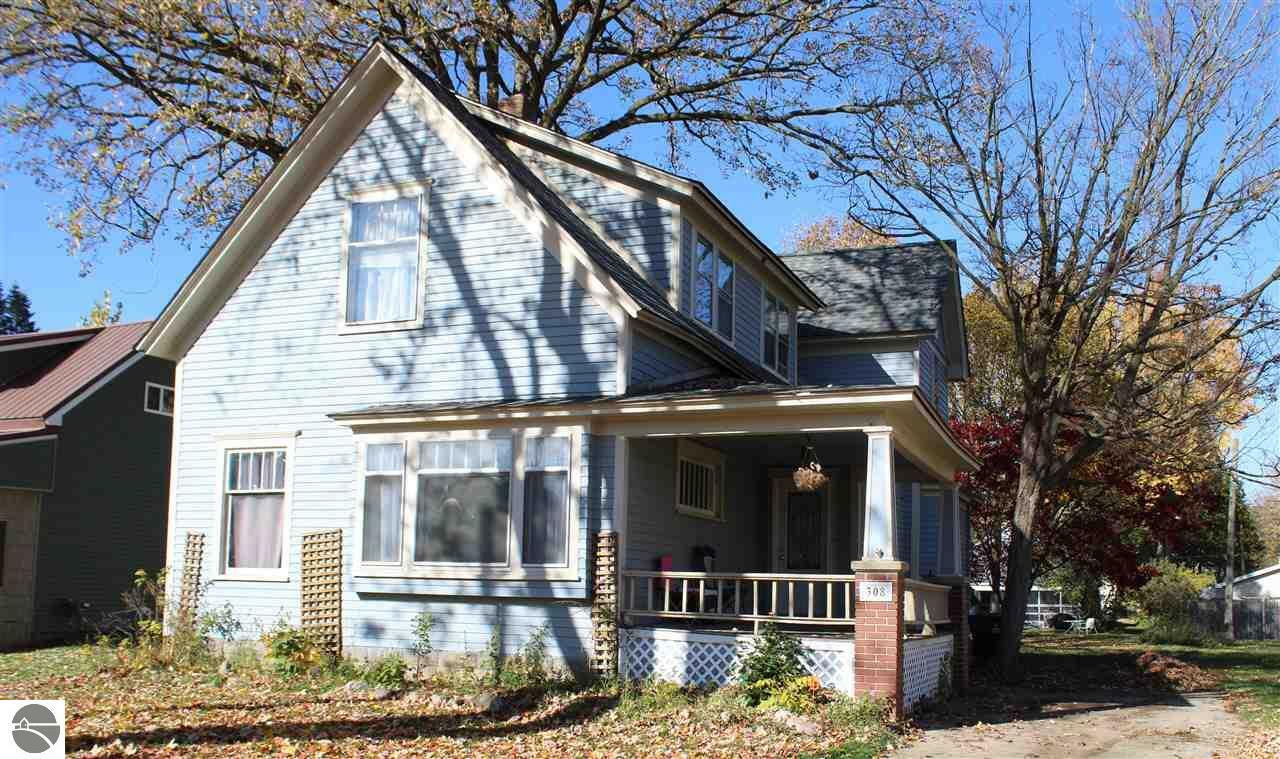 Property Photo:  308 W Orchard  MI 48883 