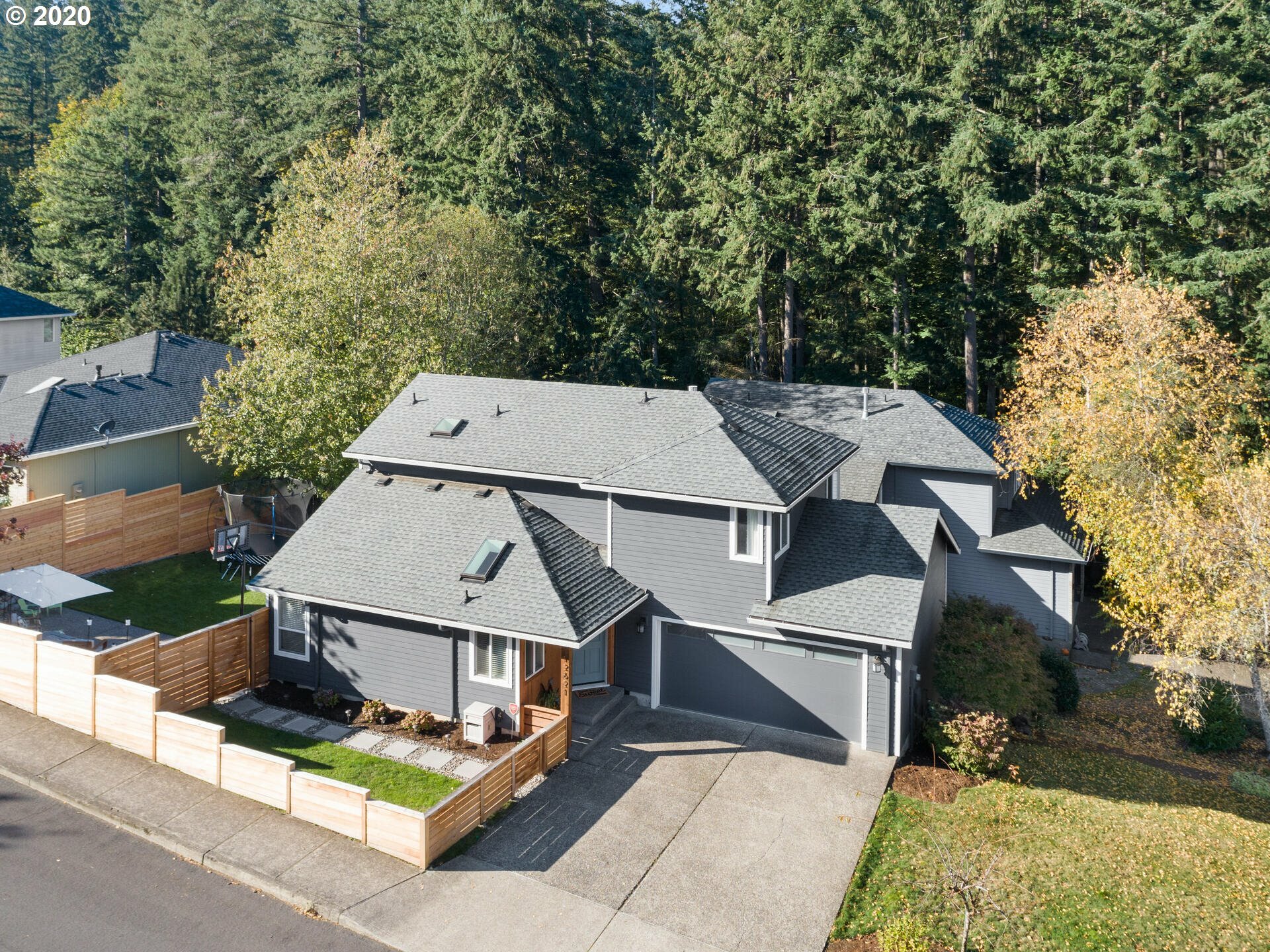 Property Photo:  12621 SW 138th Ave  OR 97223 